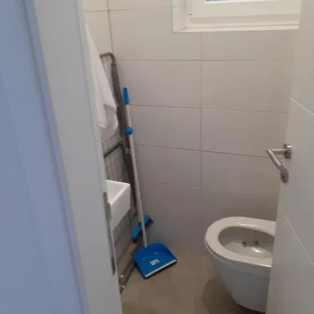Apartment With Parking Space Banjol, Rab - 21159 Banjol